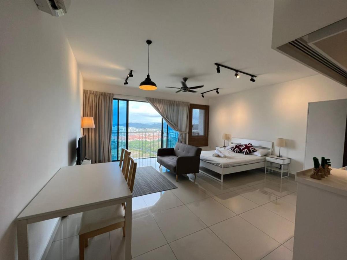 Francesco Suite - Trefoil Setia Alam-Near Setia City Mall & Setia Convention Centre Exterior photo